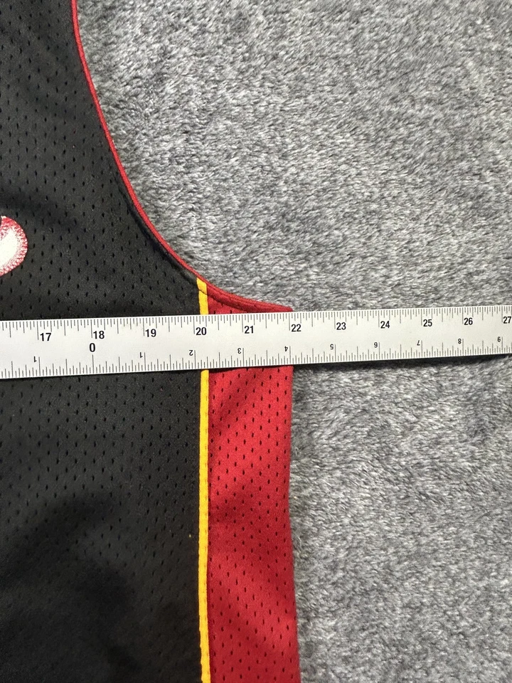 Баскетбольная футболка Miami Heat мужская большая черная красная баскетбольная NBA Nike Lamar Odom - Изображение 3 из 4