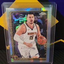 Topps Chrome 2025-26 Nikola Jokić Denver Nuggets #25 Basketball Card