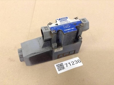 VICKERS Directional Control Valve DG4VC32AMPS2H750JA100 Used #71236