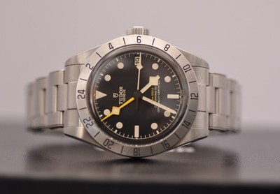 Tudor Black Bay Pro 79470 aus 2022 (Full Set)