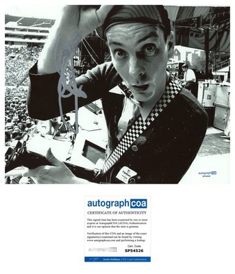 RICK NIELSEN SIGNED CHEAP TRICK GUITARIST 8x10 PHOTO - ACOA COA AUTO