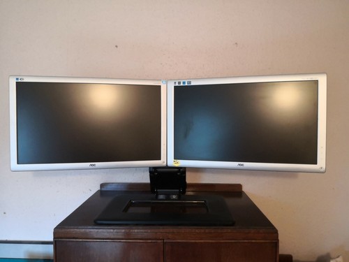 HP/ergotron Dual Monitor stand 