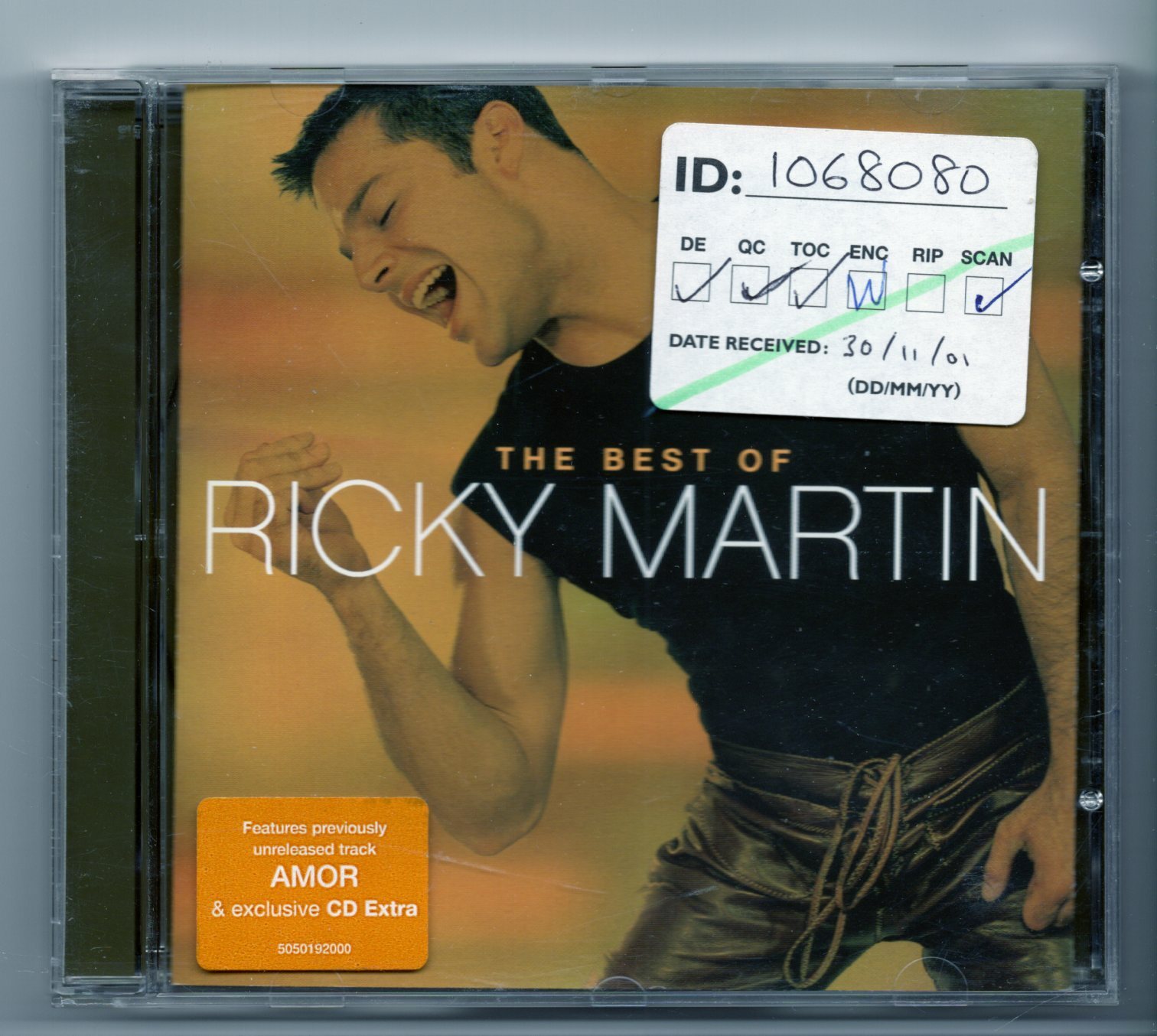 (JG611) Ricky Martin, The Best Of - 2001 CD