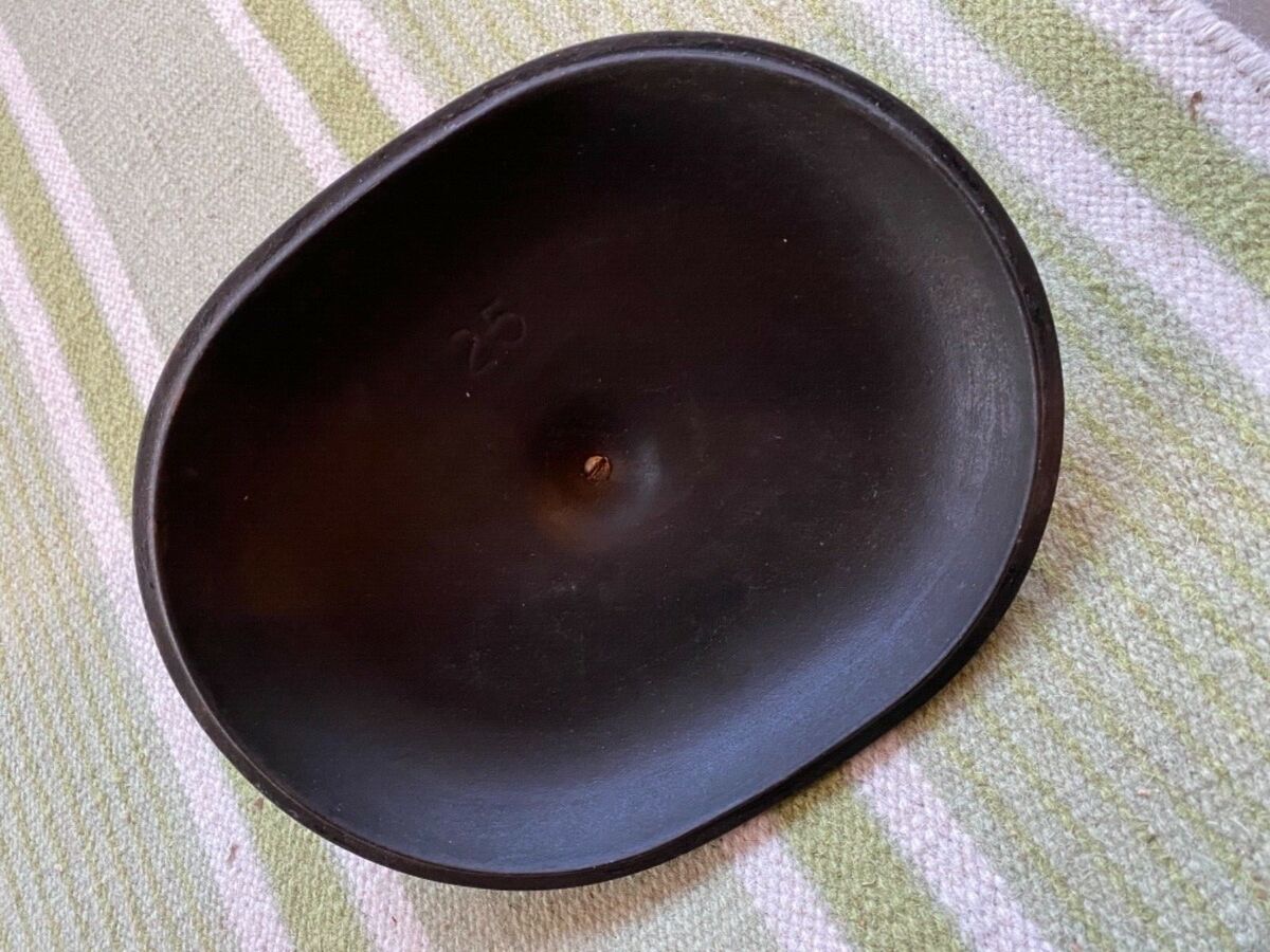 Vintage rare Le Creuset Cast iron not enameled #25 Oval Enzo Vintage rare Le Creuset Cast iron not enameled #25 Oval Enzo