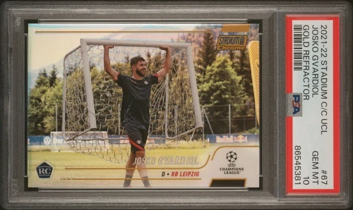 Josko Gvardiol 2021-22 Topps Stadium Club Chrome Gold Refractor /50 PSA 10 RC