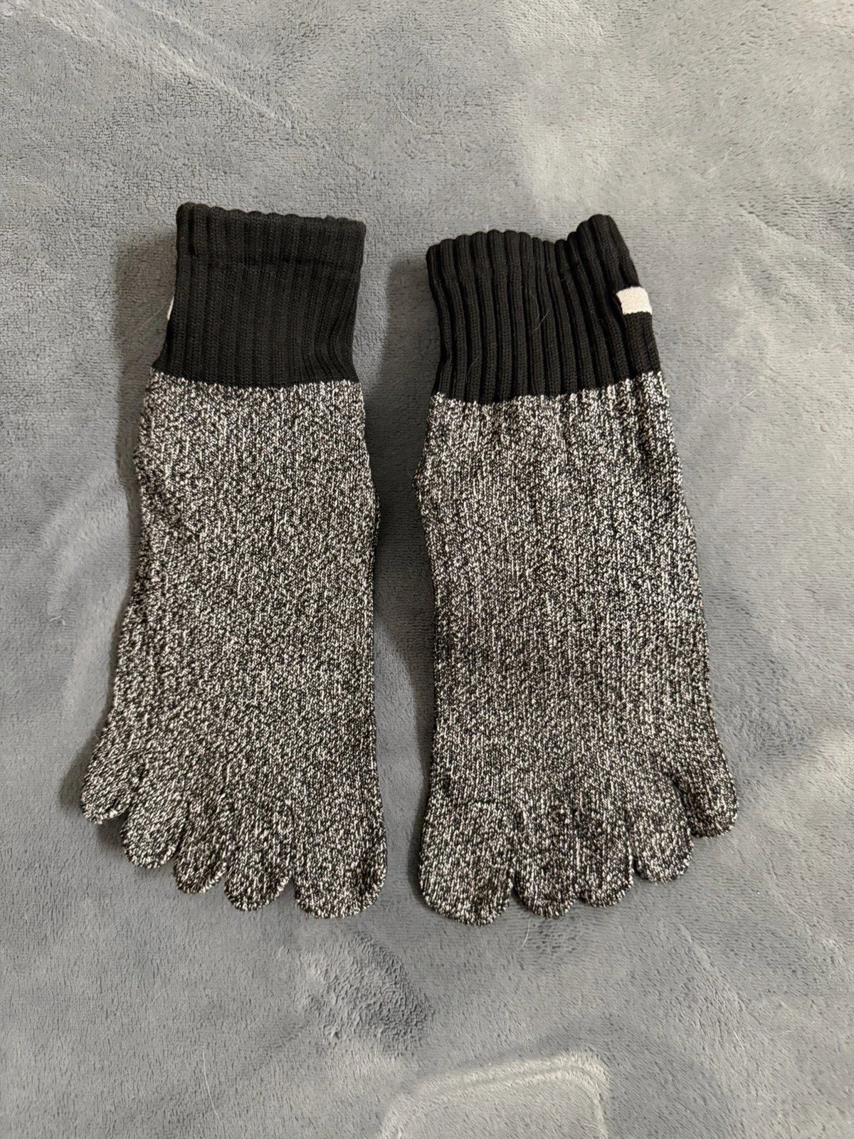 Konjoun Steel Fiber Barefoot Toe Socks Men 4 Pair 1 Size Fits All
Opens in a new window or tab
