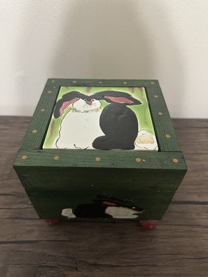 VTG Folk Art Green Wooden Box Hand Painted Black & White Bunny Keepsake Chest