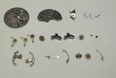 23 Landeron 148 Parts Excellent Condition