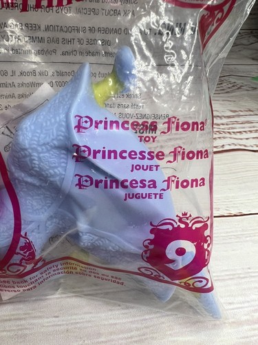 2007 McDonald's Happy Meal Toy SHREK THE THIRD PRINCESS FIONA Figure #9 Sealed - Picture 4 of 5