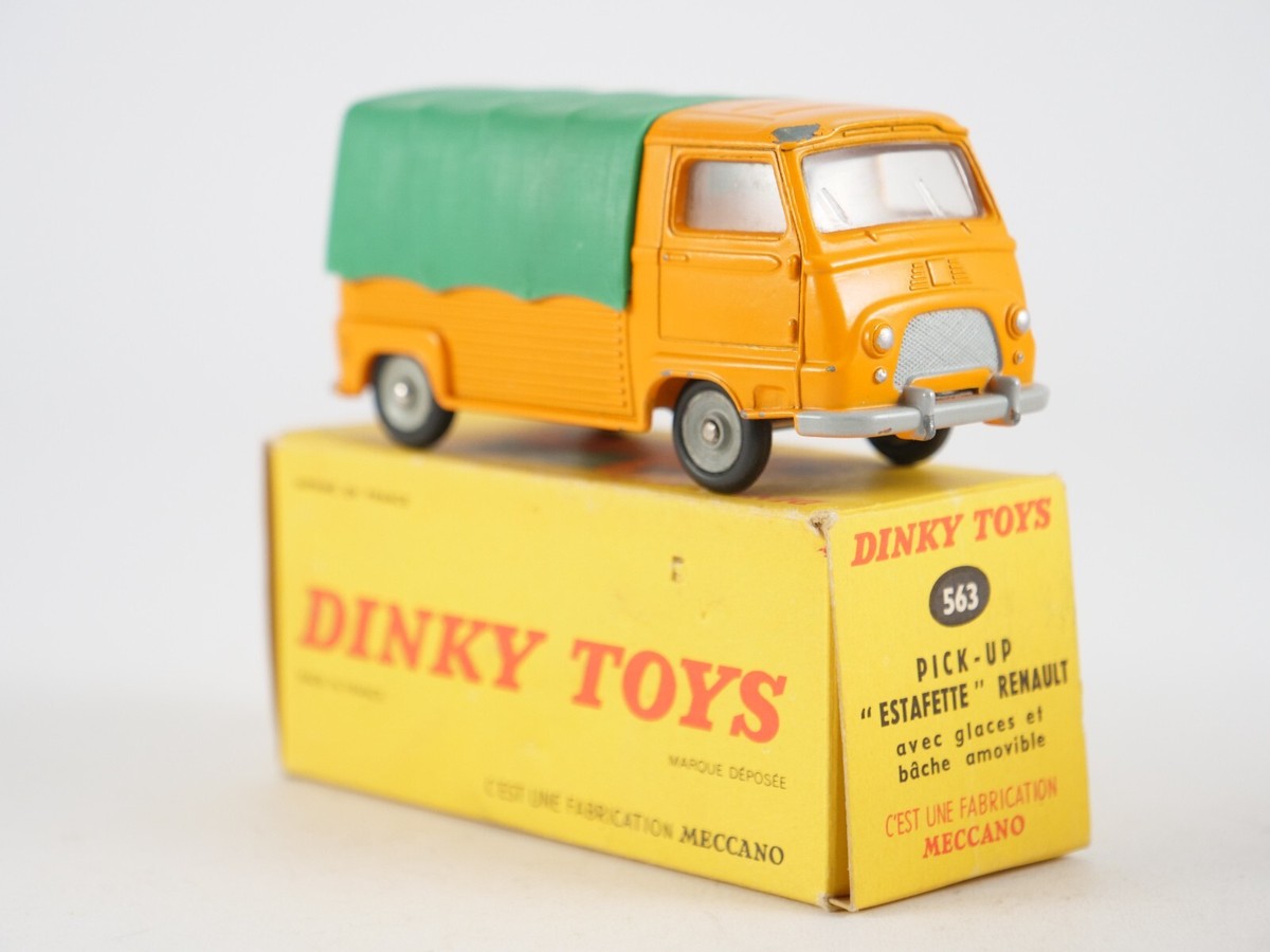 Dinky Toys France Estafette Renault (sans sa bâche) réf : 563