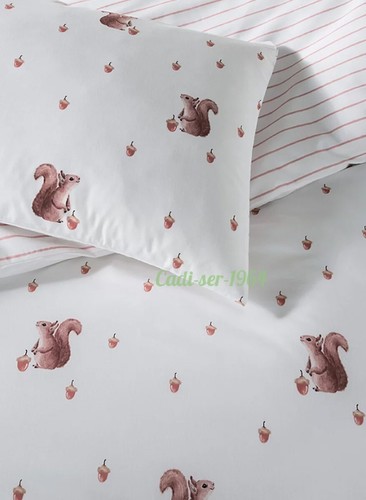 Red Squirrel Double Reversible Duvet Cover Set NEW - Picture 6 of 24