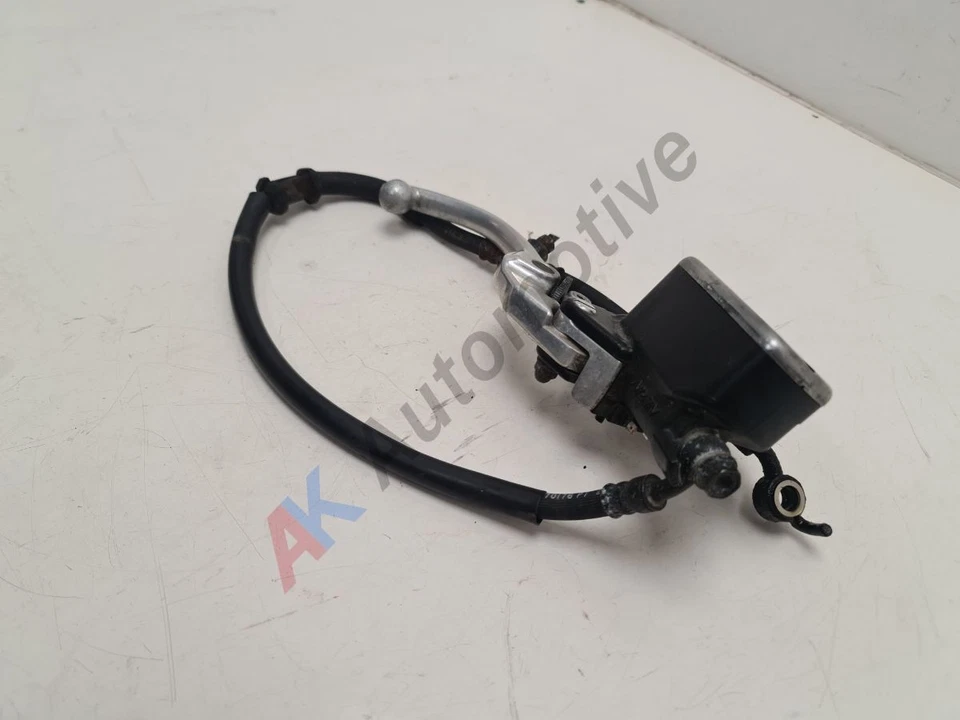 Honda CBR 1100 Super Blackbird 1996~1998 - Hauptbremszylinder & Hebel vorne - Bild 2 von 4