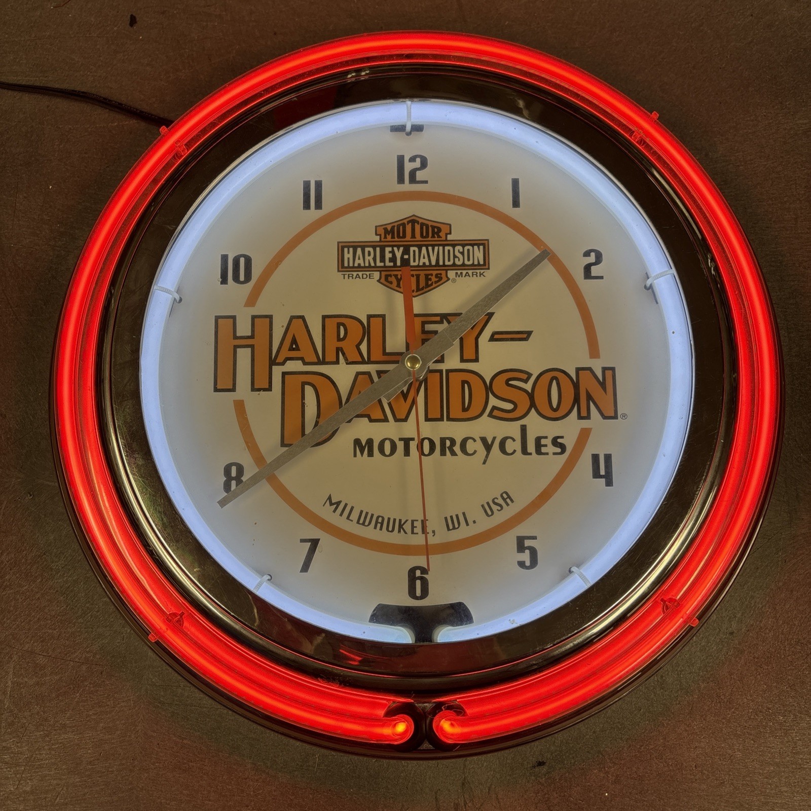 Harley Davidson Motorcycle Neon Bar Shield Clock Orange Neon Light UP