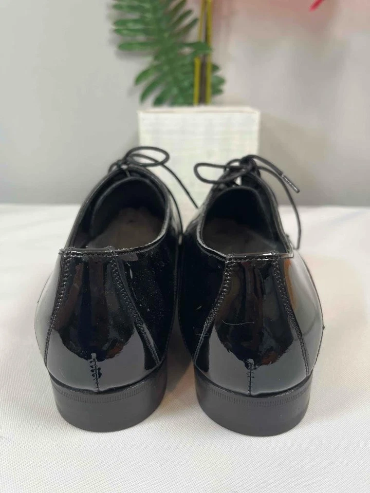 Zapatos Oxford Dolce and GABBANA charol negro para mujer con cordones EU 37/US 7 Foto 3 de 4