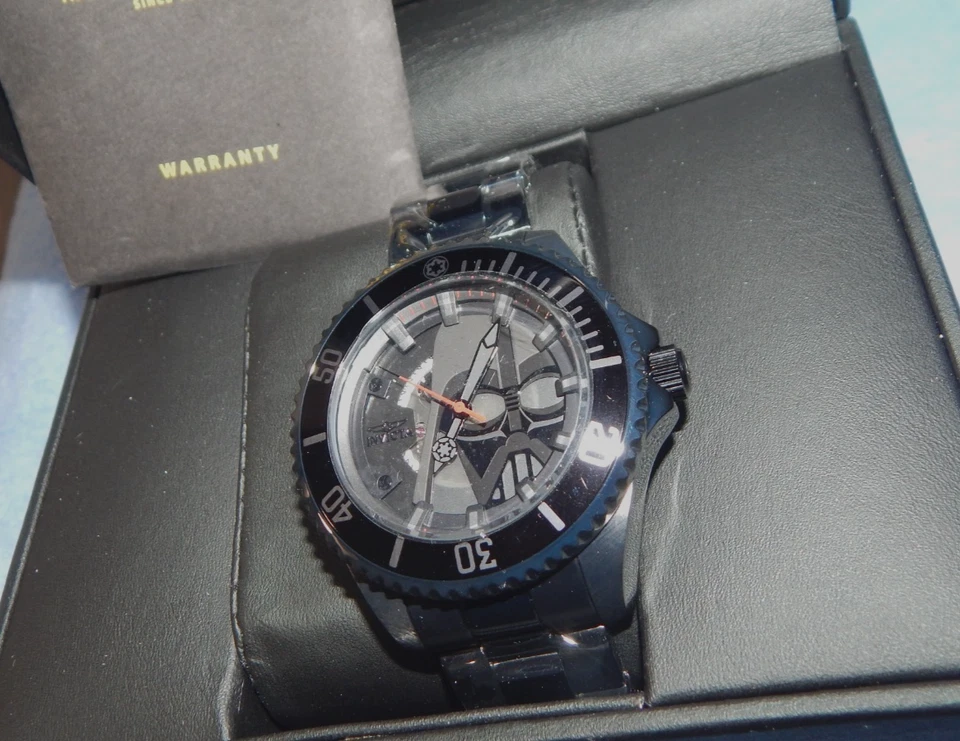 Novo INVICTA Star Wars Darth Vader relógio automático aço inoxidável 47mm 26599 com caixa - Imagem 3 de 4