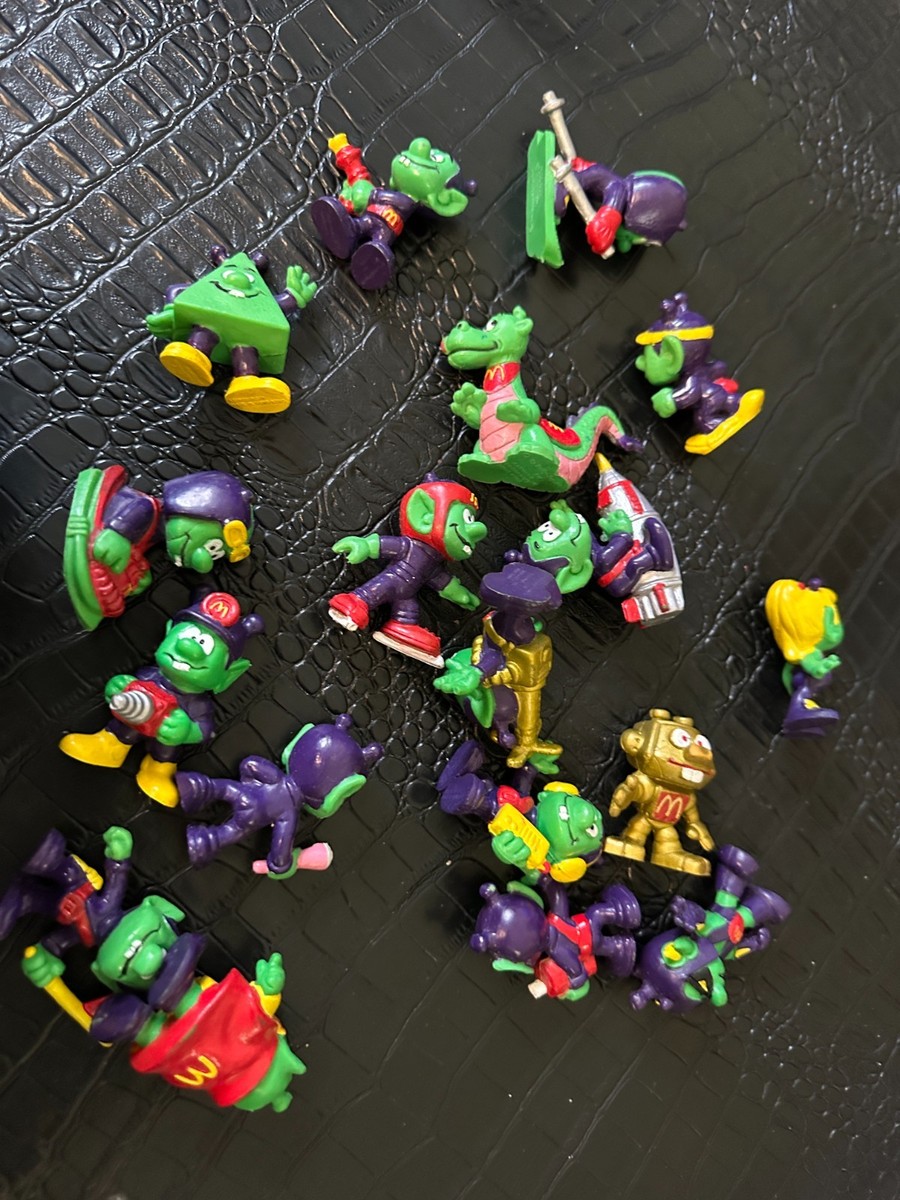 19 Vintage 80s ASTROSNIK McDonald's Happy Meal GREEN ALIEN Bully