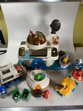 Vintage 1984 Playworld Toys Lil Playmates Space Station Vehicles  Figures Set