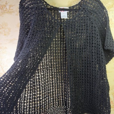 R & K Women s Sz 2X Black Open Knit Short Sleeve Sweater Fishnet Grandmacore 