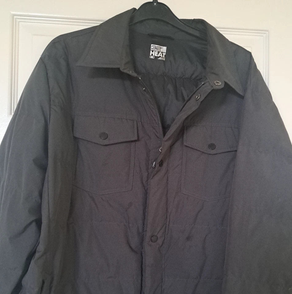 Men's black 32 degree heat jacket. Lightweight  with down and feather lining XXL - Image 3 of 4