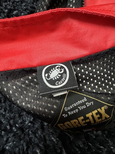 Castelli Sport Italia cycling gore-tex zip red jacket size L p2p 24,4 - Picture 16 of 18