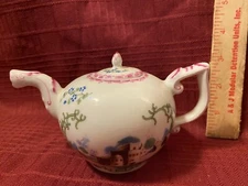 Victoria & Albert Museum Collectible...MINI TEA POT "HOCHST" Franklin Mint 1985