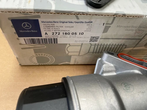 Mercedes Benz Genuine C E G ML S SLK-Class Oil Filter Housing W/Oil Cooler NEW - Bild 2 von 5