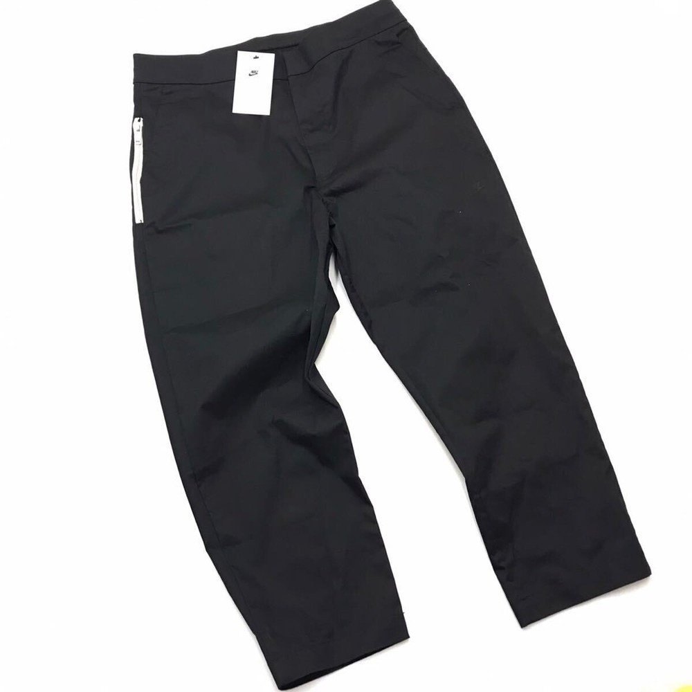 Nike Sportswear Essentials Black Woven Sneaker Pants for Men Size 34 DD7032