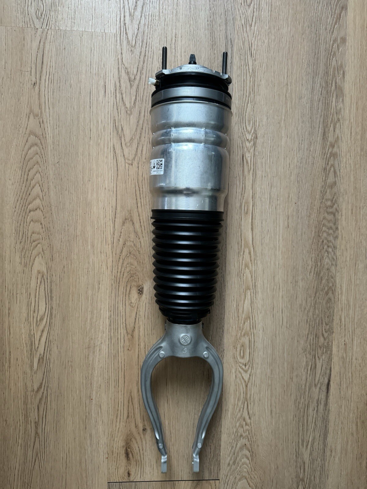 2023 MASERATI GRANTURISMO RIGHT FRONT SHOCK ABSORBER AIR SUSPENSION 06703090180