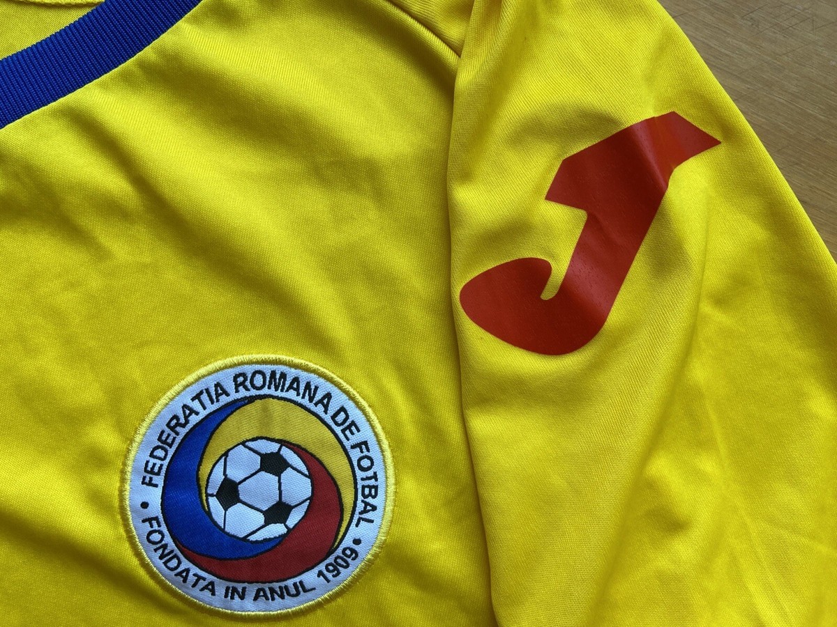 Maillot Domicile Roumanie 2016-2017 Joma - Taille M Homme Jaune - Occasion Parfait État