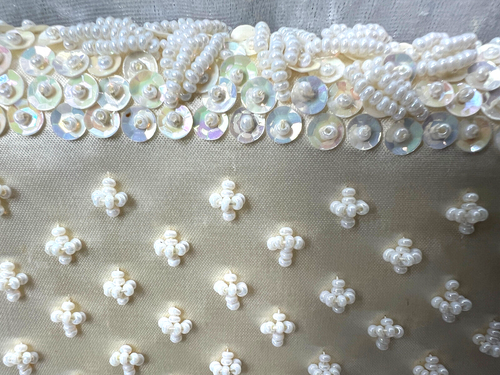 La Regale Hand Made Beaded Clutch Sequins Seed Beads Made in Hong Kong - Picture 4 of 11