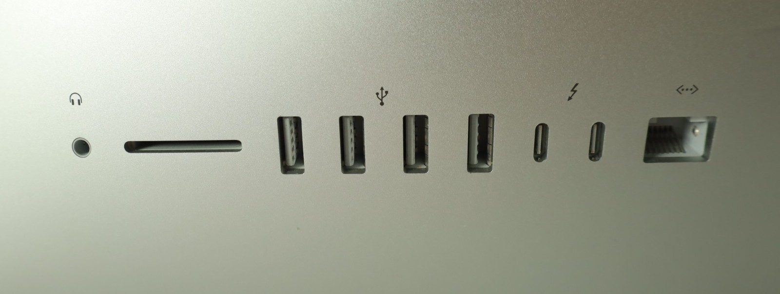 Apple A2115 iMac 27