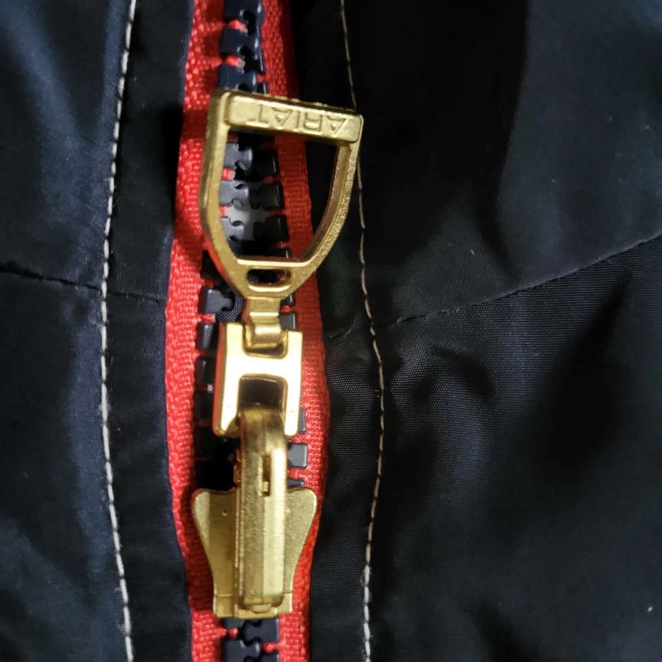 Ariat Reversible Puffer Vest Women’s S Navy White Striped Western Equestrian - Image 3 of 4