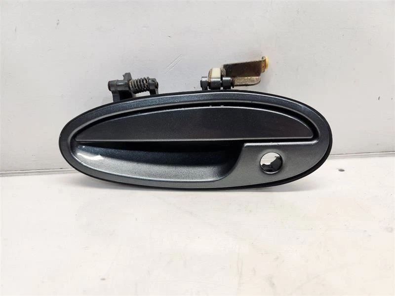 2000-05 Buick LeSabre Drivers maçaneta externa dianteira esquerda *CINZA 88U* - Imagem 2 de 4