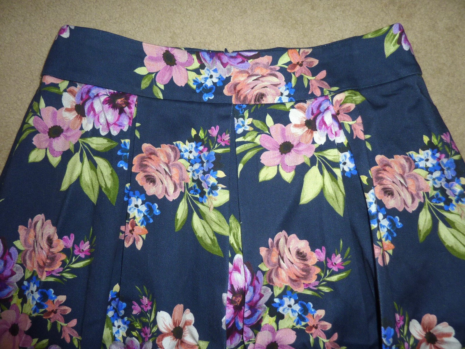 Picture 2 of 4