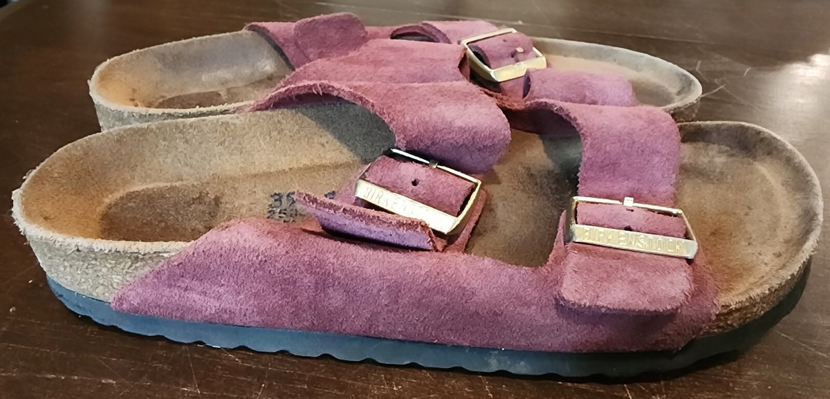 サンダル・ミュール BIRKENSTOCK ARIZONA BS SUEDE FLAT SANDALS (NARROW FIT) Birkenstock Arizona Soft Footbed Suede Leather Narrow Fit