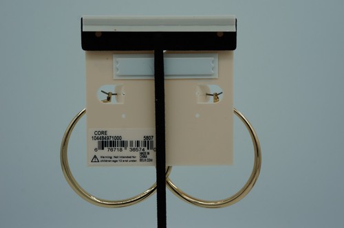 Pendientes de aro en tono dorado New Directions - Imagen 2 de 3