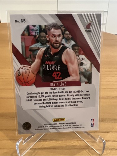 2023-24 Panini Phoenix Basketball Kevin Love Blue Ice Prizm #65 - Miami Heat - Picture 2 of 2