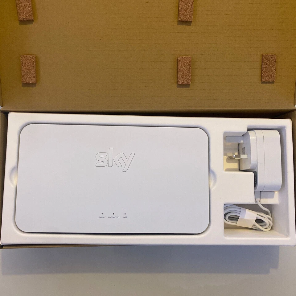 NEW Sky SE210A UK Wireless Broadband Network Booster White Genuine Sky Product - Image 3 of 4