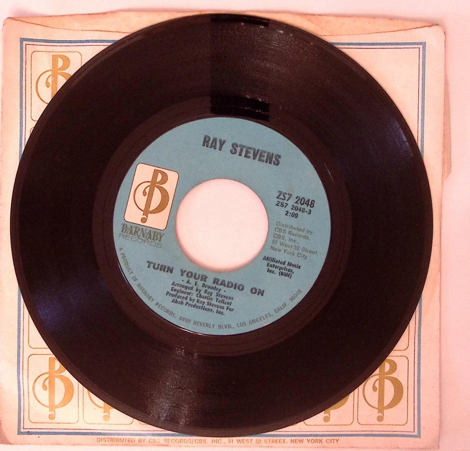 RAY STEVENS TURN YOUR RADIO ON/LOVING YOU ON PAPER BARNABY RECORDS VINYL 45 68-9 - Image 3 of 4