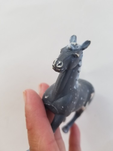 Figurine cheval modèle vintage Funrise Paso Fino 1988 jouet tacheté gris - Photo 4/10
