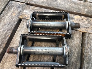 old metal bike pedals