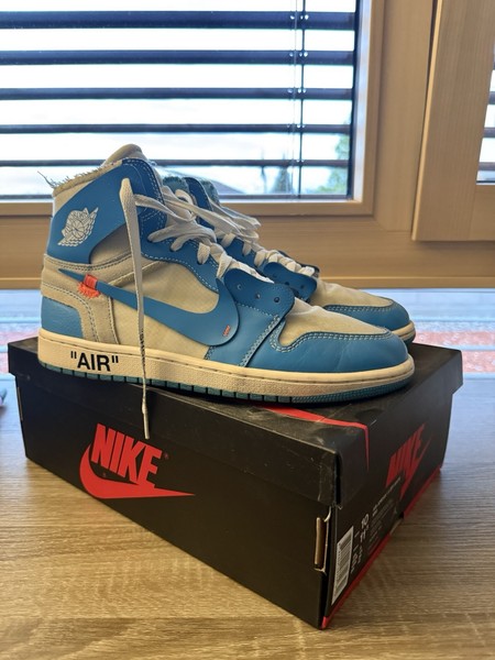 Nike Air Jordan 1 x offWhite UNC