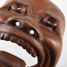 Masque Noh Netsuke Arita sculpture sur bois ancien traditionnel japonais