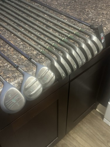 Lady Cobra Golf Set Left Handed 4-PW,SW Irons 1 3 & 5 Wood