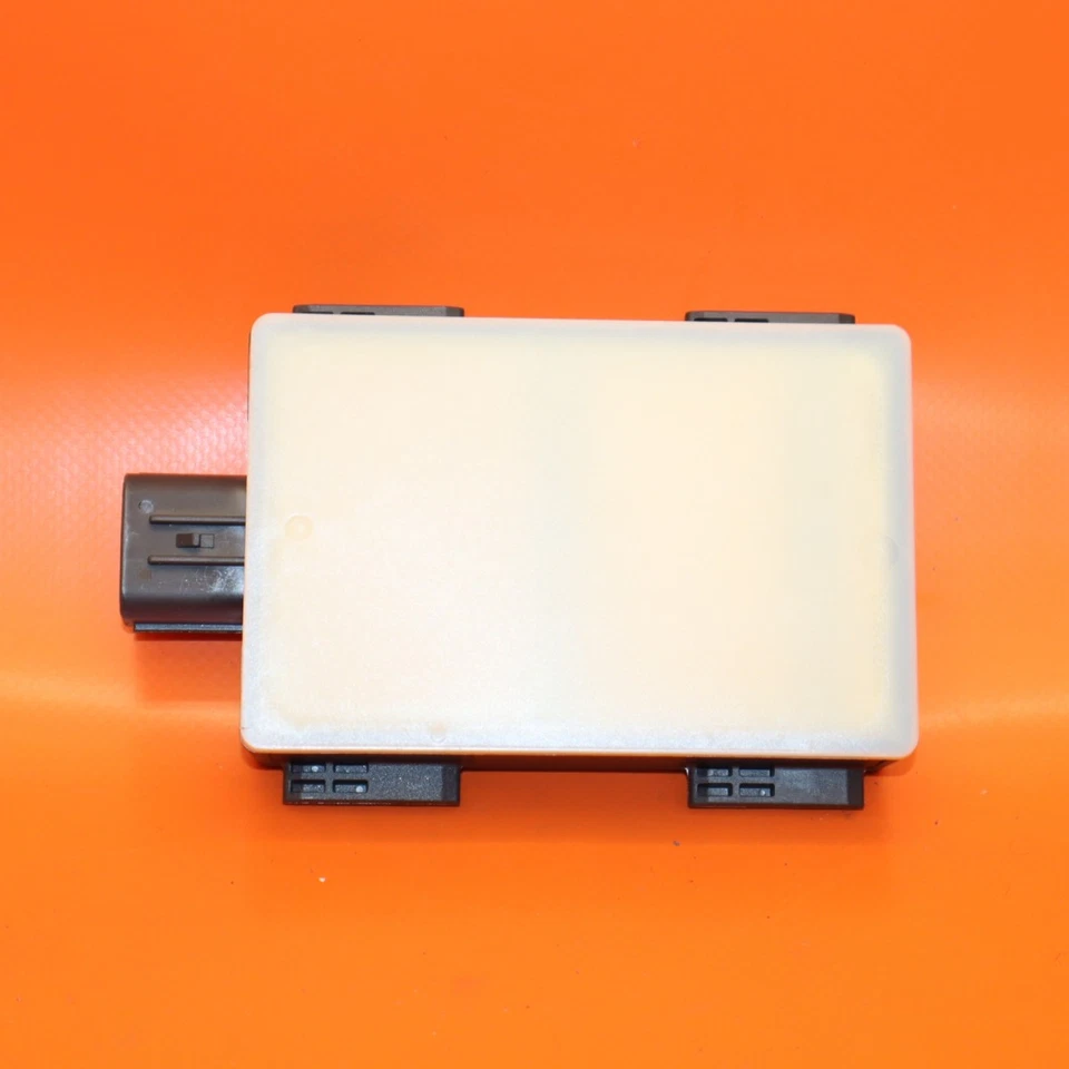 沃尔沃 XC90 盲点雷达传感器右后部 2016 2017 2019 3165693 原始设备制造商 — 第 2/4 张图片