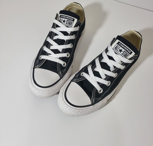 Chuck Taylors Converse Unisex All Star Low Black/White Sneakers Sz 6 Extra Laces - Picture 3 of 8
