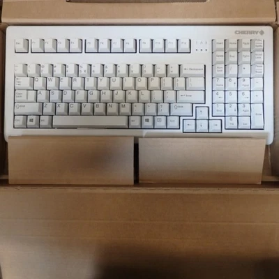 Cherry Compact 104 Key USB MX Gold Keyswitch Gray Keyboard G80-1800LPCEU-0 - image 1 of 3