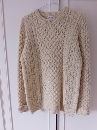 Artisan Knitwear Cream Jumper In Size Medium - Picture 2 of 4