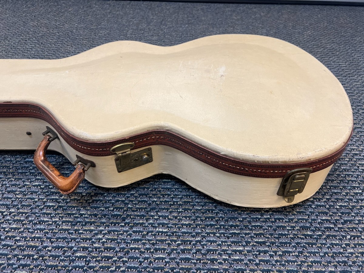 GRETSCH RARE MID 1950's ORIGINAL COWBOY STYLE GUITAR CASE GRETSCH RARE MID 1950's ORIGINAL COWBOY STYLE GUITAR CASE