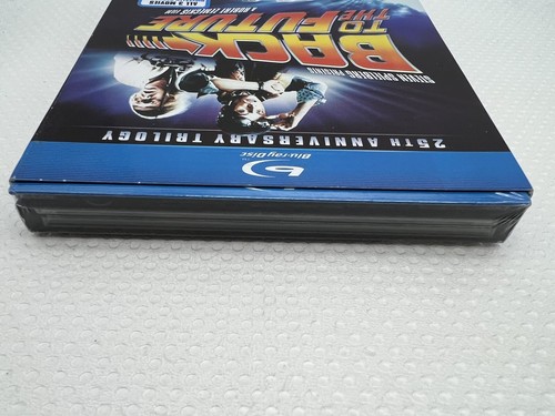 Back to the Future: 25th Anniversary Trilogy (Blu-ray Disc, 2010, 6-Disc Set - Picture 3 of 5
